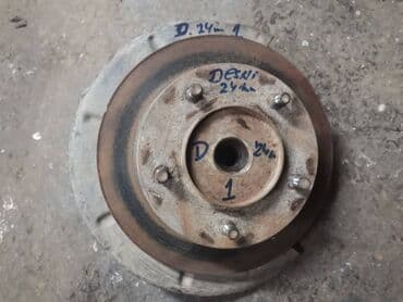 presvlake za prednja sedista: Glavcina desnog prednjeg tocka Lada 2121,21213 Niva 24mm br.1 — 2