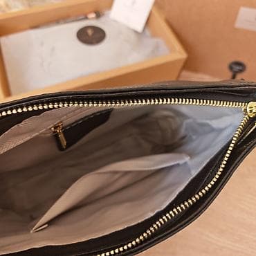 fazon sabac: Crna crossbody torba “FASHION & BAG” sa modernim kaišem - — 3