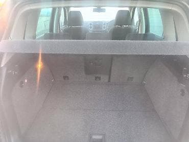 igle za pen: POLICA GEPEKA ZA VOLKSWAGEN TIGUAN OD 2009. DO 2015. GOD. - POLICA — 1