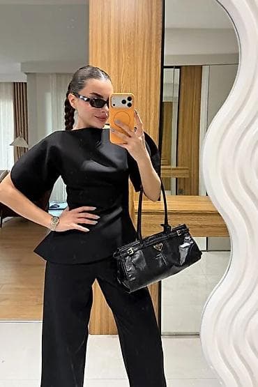 konture lica: 2800💋
Li — 10