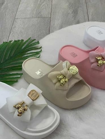 Zenske trendy papuče NOVO!
36-41
1650 din
🌹 Odmah dostupno 🌹 na lalafo.rs Zenske trendy papuče NOVO!
36-41
1650 din
🌹 Odmah dostupno 🌹
