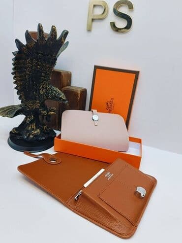 e cigarete beograd: Elegantna torbica, Materijal: Koža, Lakovana koža — 2