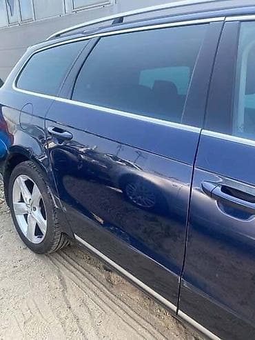 auto delovi lajkovac: VRATA ZA VOLKSWAGEN PASSAT B7 | Zadnja desna vrata za Passat B7 — 2