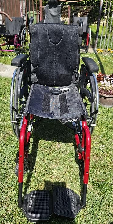 kese za kateter: Progeo sklopiva aktivna invalidska kolica - Lagani aluminijumski — 1