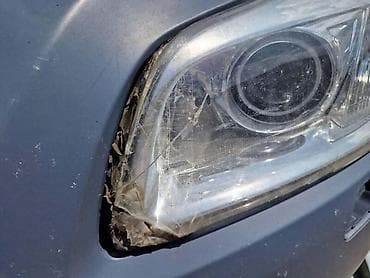 balast za xenon: LEVI XENON FAR ZA OPEL INSIGNIA | Staklo puklo sve ostalo je — 2