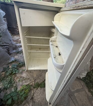 obodin frizideri: Dvokomorna Zanussi, bоја - Bela, Upotrebljenо — 1