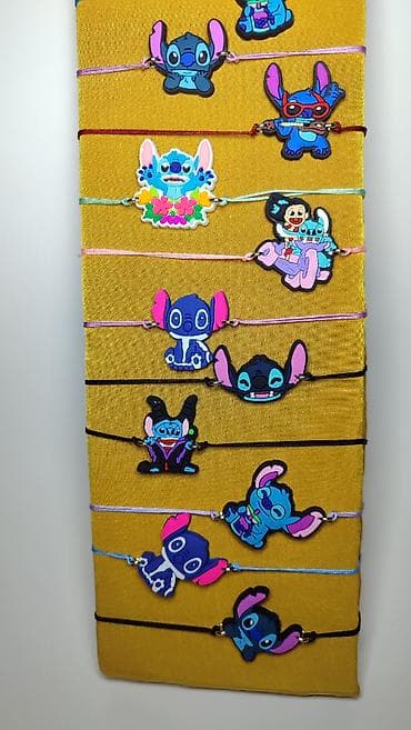 crne tunike: Set narukvica sa crtaćim motivima – raznobojni končići sa — 5