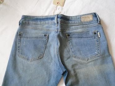 pantalone colours: Sada 1200 Nove Legend farmerke, nogavice se dole šire, veličine 31 x — 4