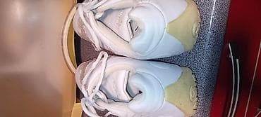 nike dunk patike: Puma patike – ženske/nike, bele boje sa dekorativnim čipkastim — 1