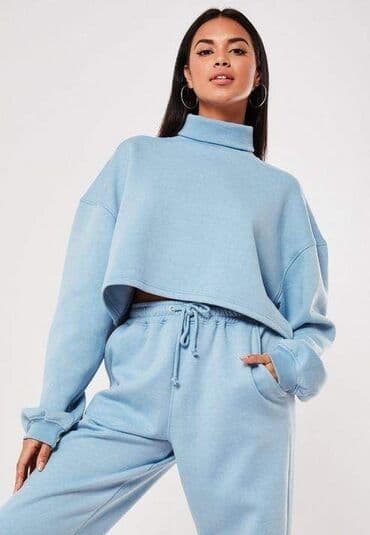 Kompleti, Kombinezoni: Trenerke komplet gornji deo rolka,donji deo na lastis.Futer meki — 2