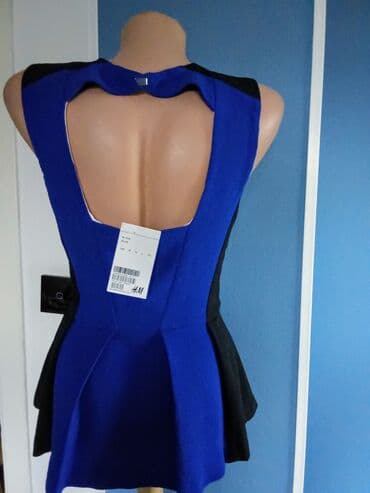 minđuše sa biserima: H&M XS (EU 34), bоја - Tamnoplava, Koktel, klub, Top (bez rukava) — 2