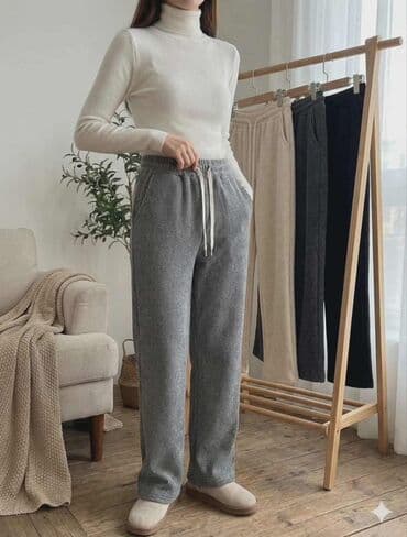 Trousers: 2 donja dela 2300 din✨️
S M L XL 2XL 3XL🌼
Somot 💚 — 1