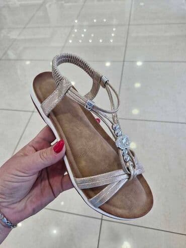una obuca beograd: Sandals, 40 — 1