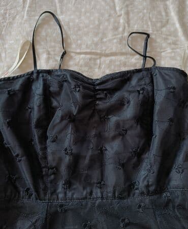 crop top c a: S (EU 36), bоја - Crna, Koktel, klub, Na bretele — 2