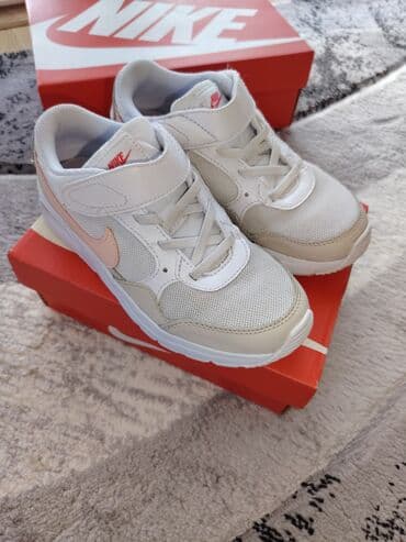 minecraft stvari za decu: Nike dečije patike sa vazdušnim jastukom - Model: Nike Air (dečiji) — 3