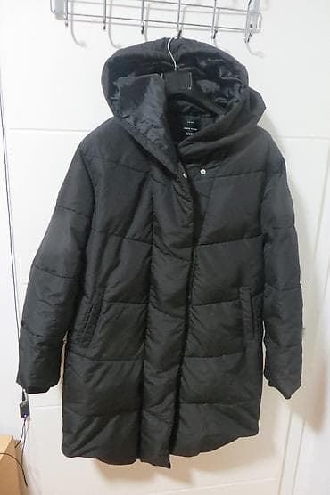 Women's Clothing: L, Single-colored, With lining, Feathers — 1