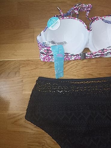 Kupaci kao nov,velicina L