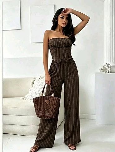Kompleti: Ženski dvodelni set – korset top i široke pantalone sa pinstripe — 2