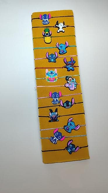 crne tunike: Set narukvica sa crtaćim motivima – raznobojni končići sa — 2