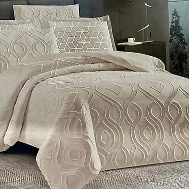 Ćebad i pokrivači: Bloomy 3-delnI set za postelju – prekrivač i jastučnice - Set sadrži — 6