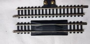 djavo nosi pradu 2 online sa prevodom: Yardmaster N scale electric train set-Elektricni voz N skale, sa 8 — 8