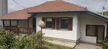 kuce smederevo: "Na prodaju montažna kuća u Vrnjačkoj banji 97m2, plac 461m2 1 km od — 2