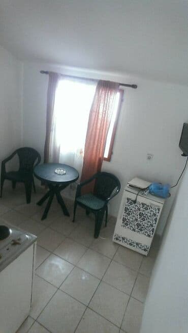 zvjezdano nebo u autu: Canj sobe i apartmani izdavanje soba i apartmana u canju povoljno — 5
