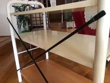 polica iznad mikrotalasne: *** AKCIJA *** 0150 IKEA Police; Dimenzije: Gabariti AxBxH=87x43x82cm; — 1