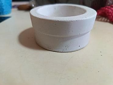 Betonska okrugla posudica/kalup minimalističkog dizajna - Materijal