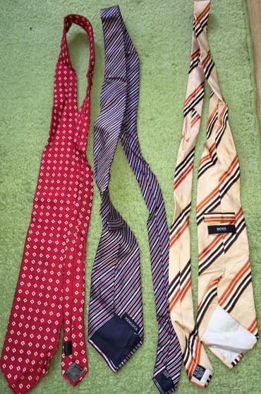 push up grudnjak new yorker: Original nove kravate iz inostranstva, Hugo Boss, Hemlock — 1