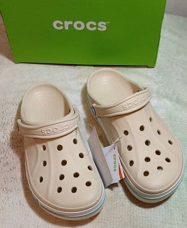 Sweatpants: Clogs, Crocs, 42 — 4