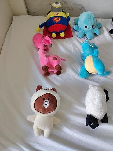 roboti igracke za decu: Veliki lot plišanih igračaka – razni likovi i životinje Sadržaj seta — 4