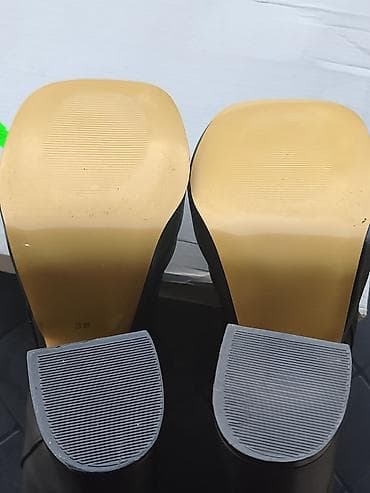 stikle broj 45: Čizme, 38, bоја - Crna — 8