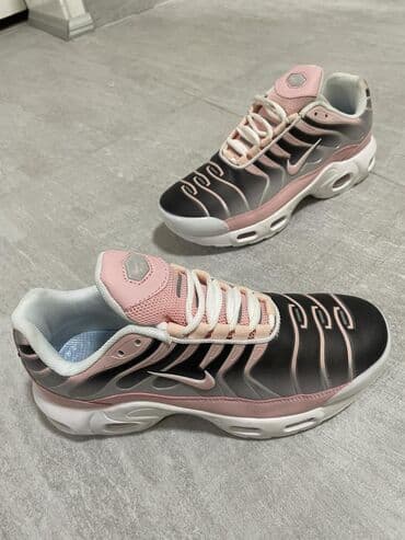 nove tn patike: Nike, 39, bоја - Crna — 2