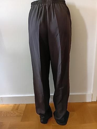 krem baletanke: Elegantne crne pantalone sa širokom nogavicom. Detalji: - Kroj — 3