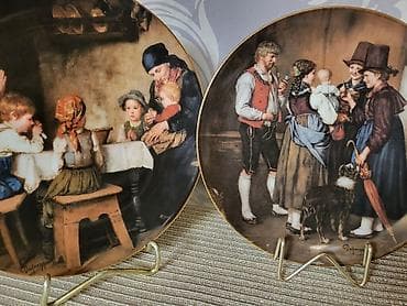 ikea jastucnice ukrasne: Tanjiri novi za na zid 1988god.Lilijen porcelan Austrija. Tanjiri za — 4