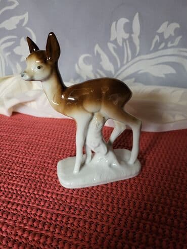 velike svece: Figura nova nemacka foreign 70,80te. Porcelanska figura,sve na njoj — 8