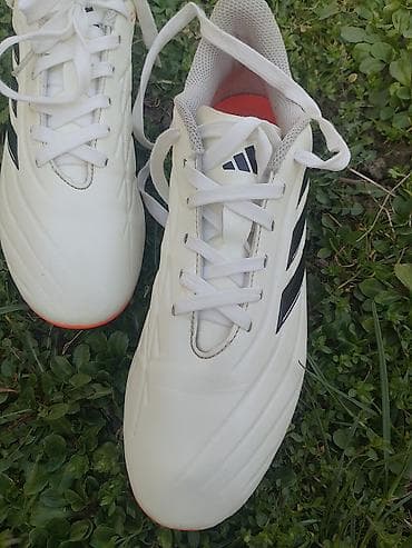 Muzički instrumenti: Kopacke ADIDAS COPA PURE br 41gaziste 260 mm su u odlicnom stanju sa — 9