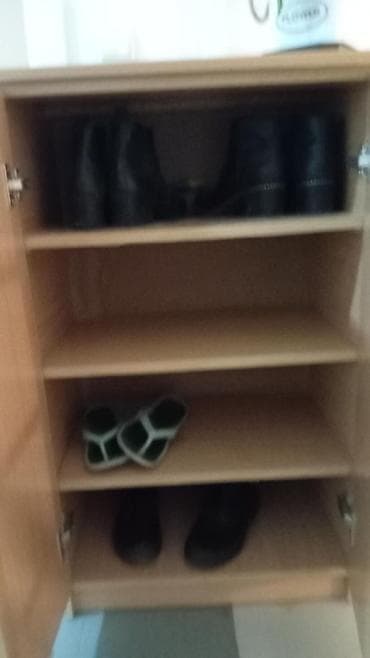 prohodavajuce cipele: Komoda/ormarić za obuću od univera u boji svetlog drveta. - Dvokrilna — 2