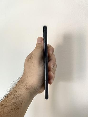 Mobilni telefoni: Huawei Mate 20 lite crni dual sim sim free, sa 4/64 gb memorije. Dobro — 3