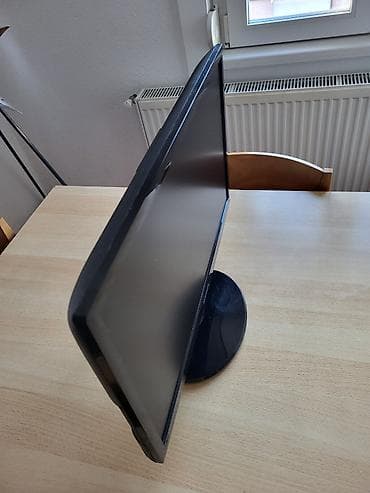 kupujem tv: Samsung T24C300EW – 24" Full HD LED TV/monitor - Dijagonala: 24 inča — 2