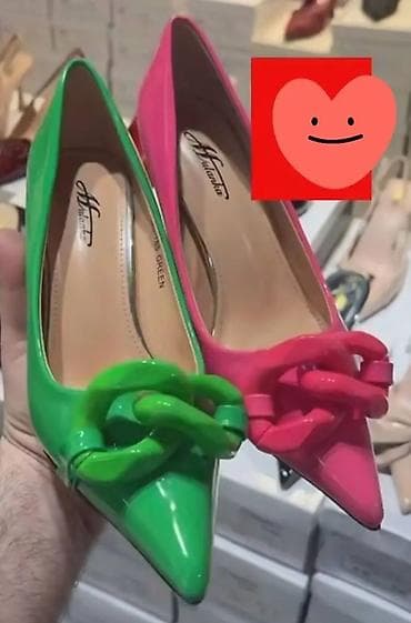 Oksfordice: Ženske salonke sa visokim potpeticama – lak koža, špic - Model — 1