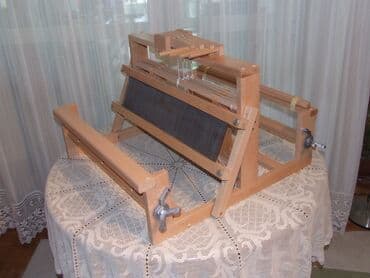 Chainsaws: Ručno tkalački razboj – stočni model od punog drveta Opis: - — 4