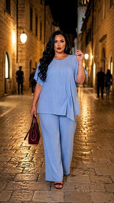 prada tasne cena: 07. Komplet za punije
2XL 3XL 4XL
Cena : 2.800 dinara H — 1