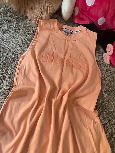 Ellesse nova original haljinica 1000 din plus pokloni gratis na lalafo.rs Ellesse nova original haljinica 1000 din plus pokloni gratis