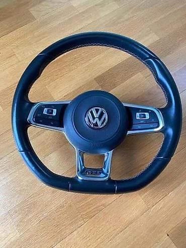 tabla u autu: VOLAN ZA VOLKSWAGEN GOLF 7, PASSAT B8, POLO . OD 2013. DO 2018. GOD — 1