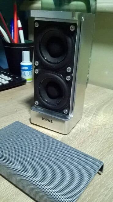 Zvučnici i stereo sistemi: Zvučnik "Loewe" poseduje dva drajvera u kompaktnom aluminijumskom — 8