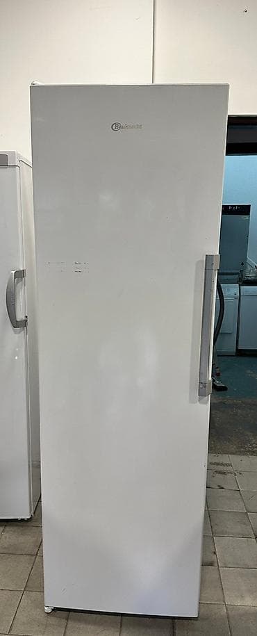 Vertikalni zamrzivac Bauknecht 290 litara, 186x60 cm, uvoz Garancija na lalafo.rs Vertikalni zamrzivac Bauknecht 290 litara, 186x60 cm, uvoz Garancija