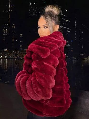 oversize kaputi: ODMAH DOSTUPNO!!! Cena:3900din Vel L (EU 40-42) Dimenzije: Grudi — 4