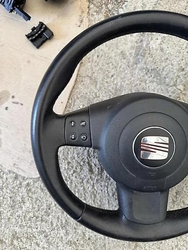 Sistem upravljanja i oslanjanja: VOLAN SA KOMANDAMA SEAT LEON IBIZA ALTEA | Volan sa komandama seat — 2